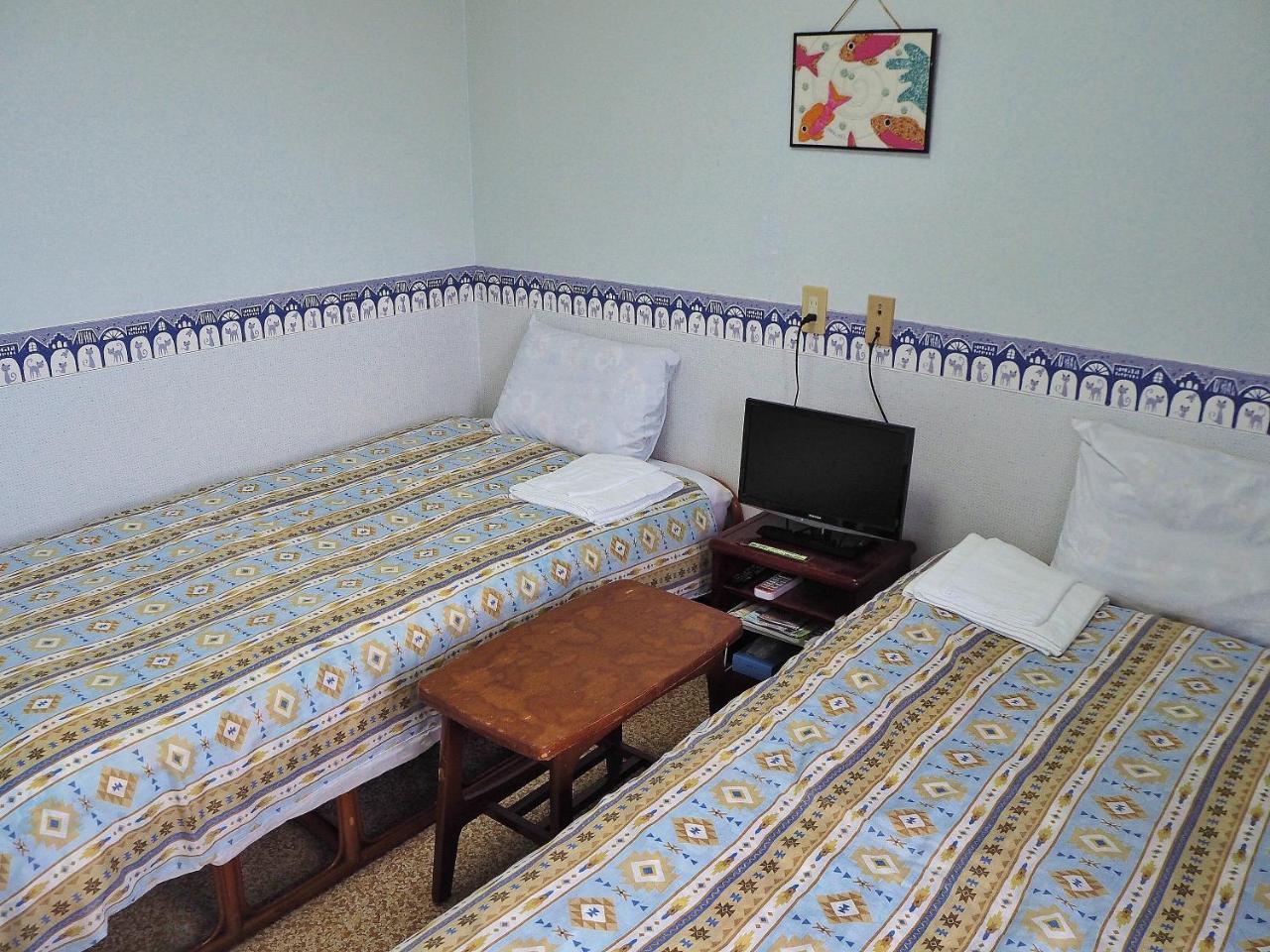 เพนชั่น นิว ฮามะโนะโซะ Hotel Ishigaki  ภายนอก รูปภาพ